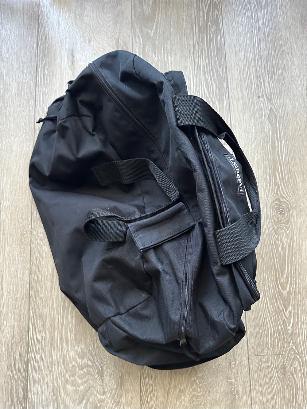 Black Duffel Bag /carry-on bag - Picture 4 of 11